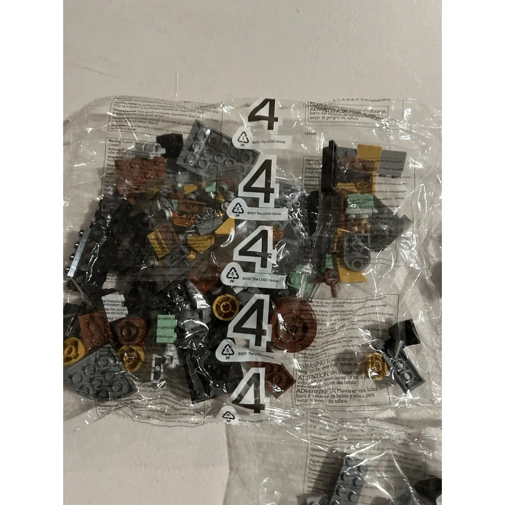 LEGO 79018 The Lonely Mountain: NEW BAGS #3‎ #4 #6 partial Set One Minifigure